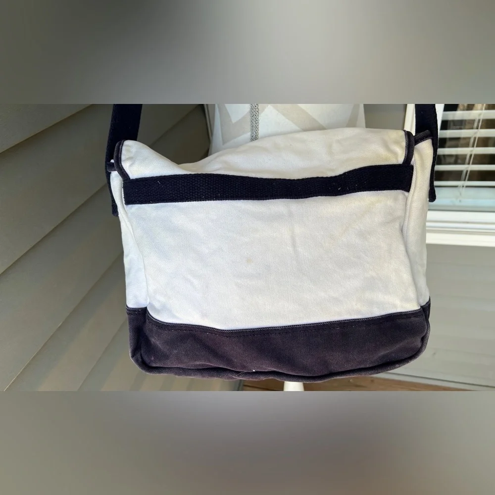 VTG- Polo Ralph Lauren canvas messenger/ shoulder bag with the embroidered logo